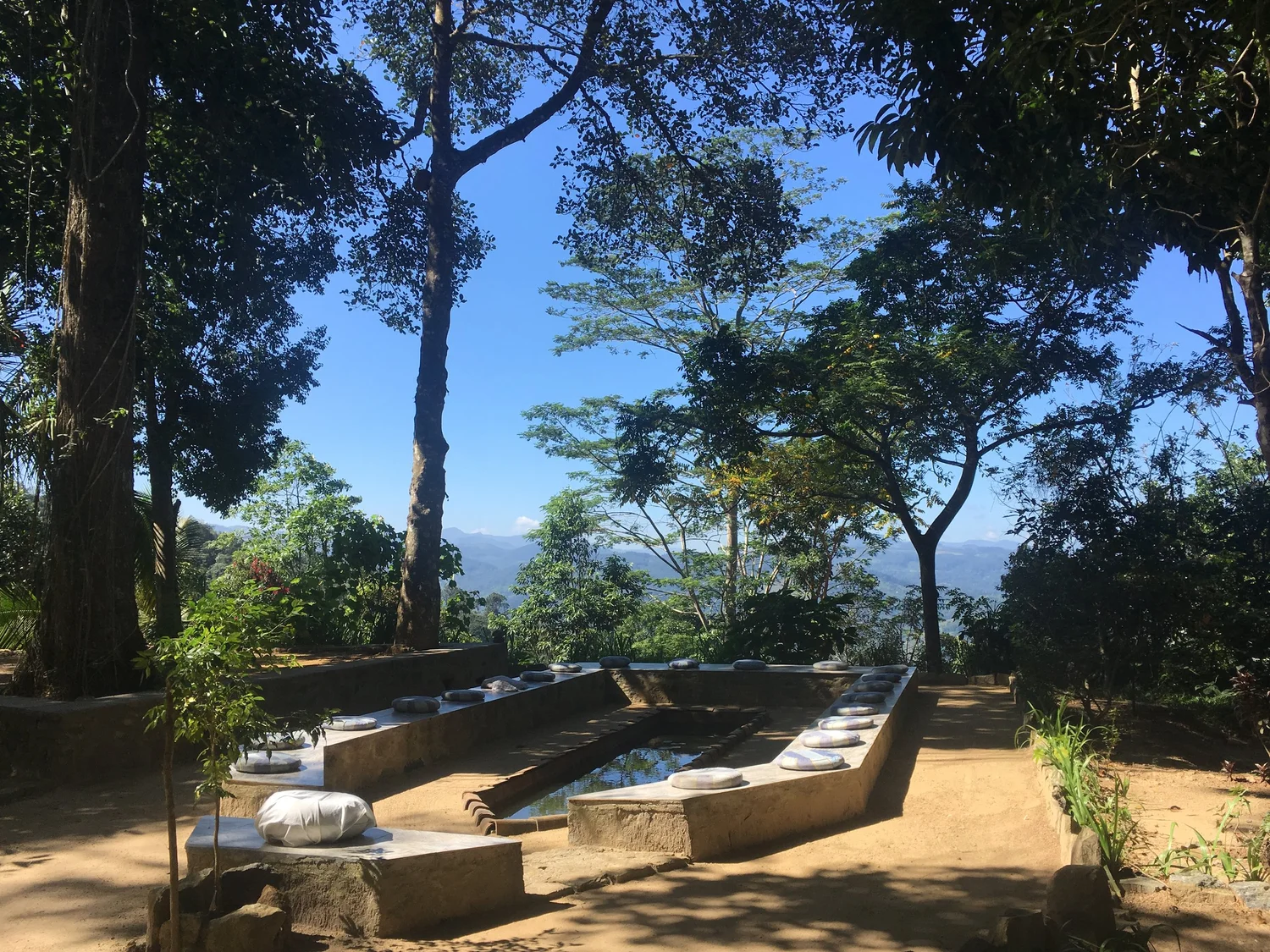 Nilambe Meditation Centre
